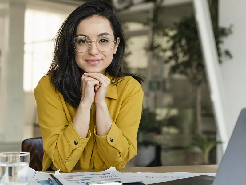 foto ilustrativa mulher orgulhosa